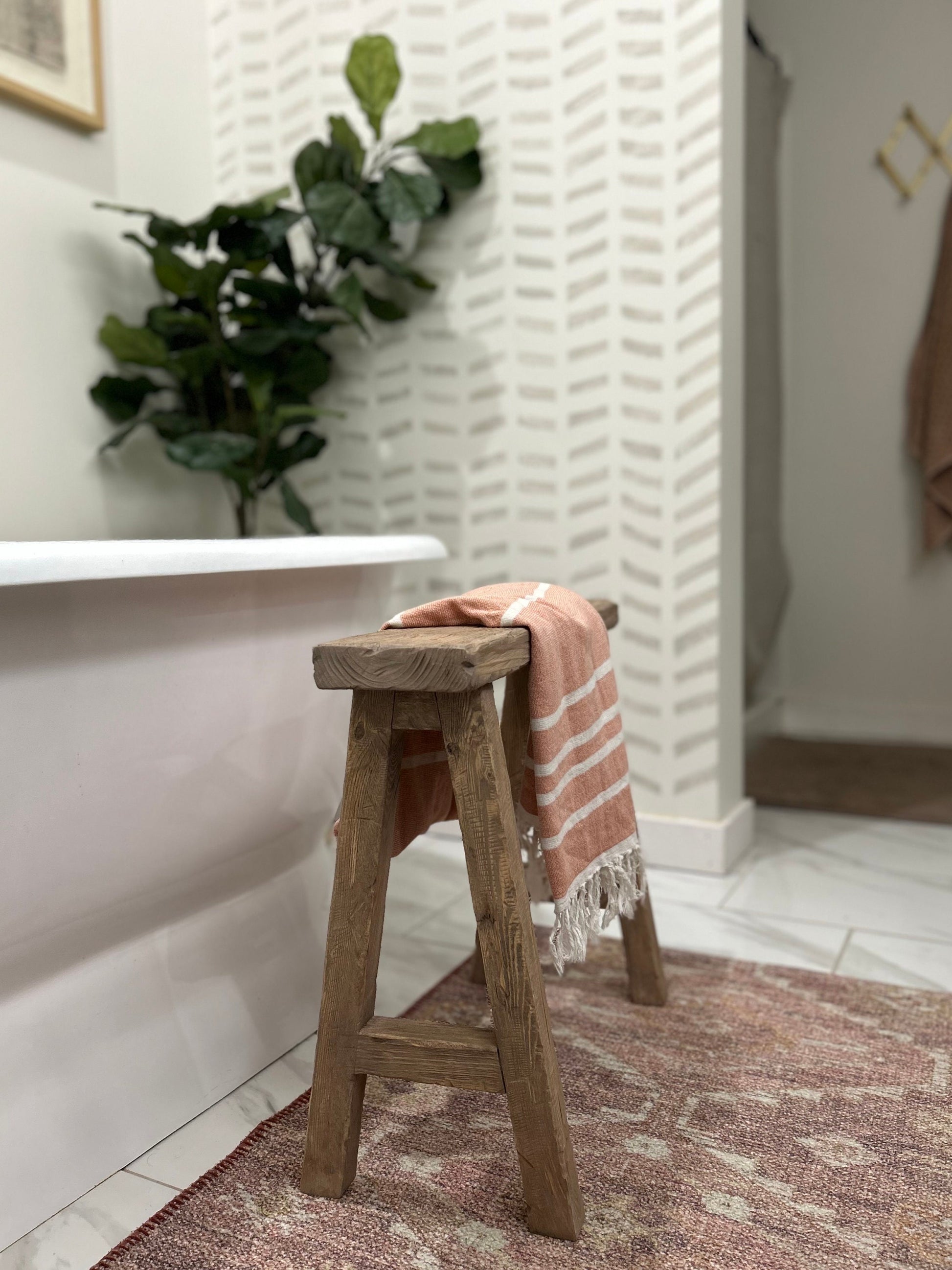 Rustic Weathered Wood Noodle Bench, Primitive Antique Style, 24x5.5
