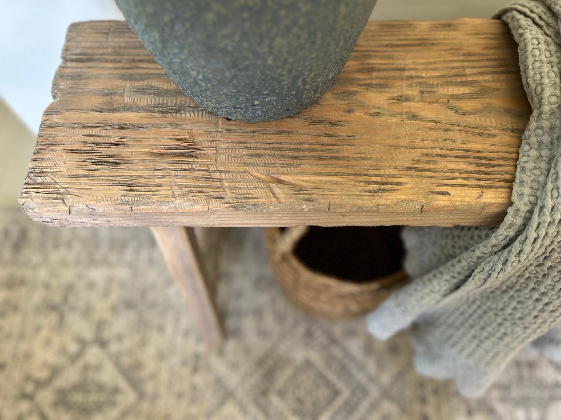 Handcrafted Primitive Wood Bench, Rustic Weathered Noodle Bench (30x20x7.25)